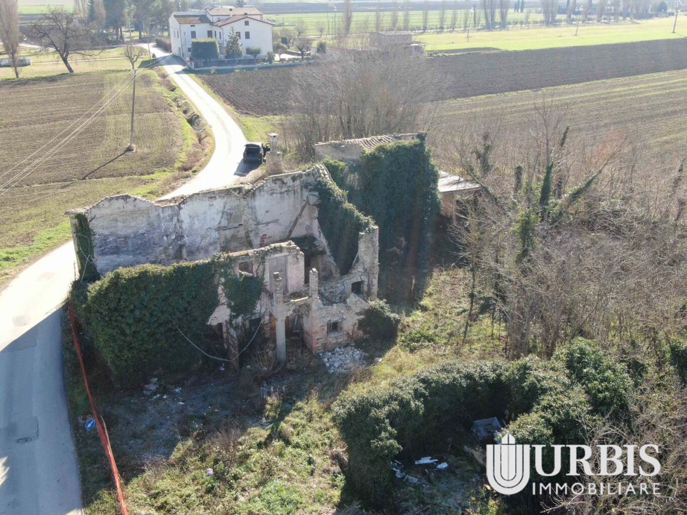 Vendita Casale Indipendente – Loc. Rivotorto