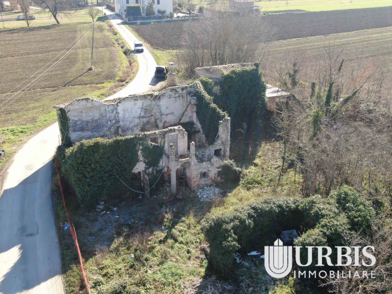 Vendita Casale Indipendente – Loc. Rivotorto